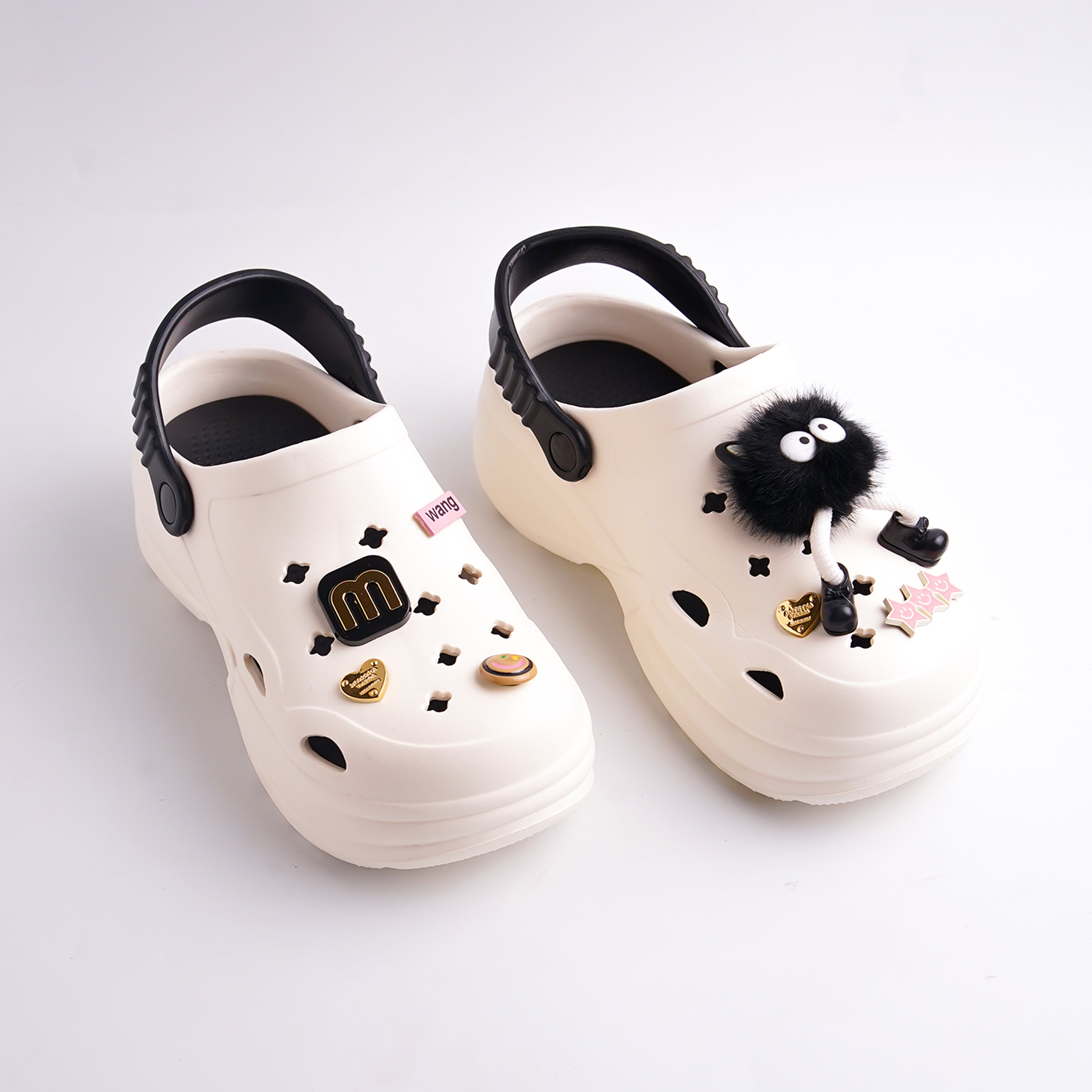 Alayna Fashion | Chunky Platform Charm Clogs – Black & White Novelty Sandals