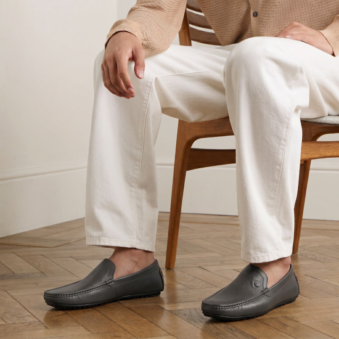 Alayna Fashion | The Cloud-Walk Urban Slip-Ons – Men’s Lightweight Performance Walking Shoes